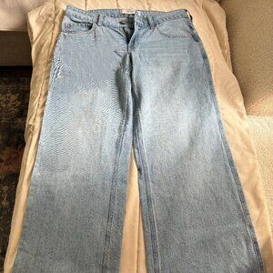 *EUC* HOLLISTER Jeans Women's Sz 8R 29R Low Rise Baggy Blue Light Wash
